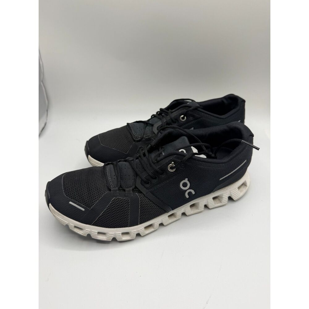 On Women's Cloud 5 Sneakers, Black/White, 10 Medium US